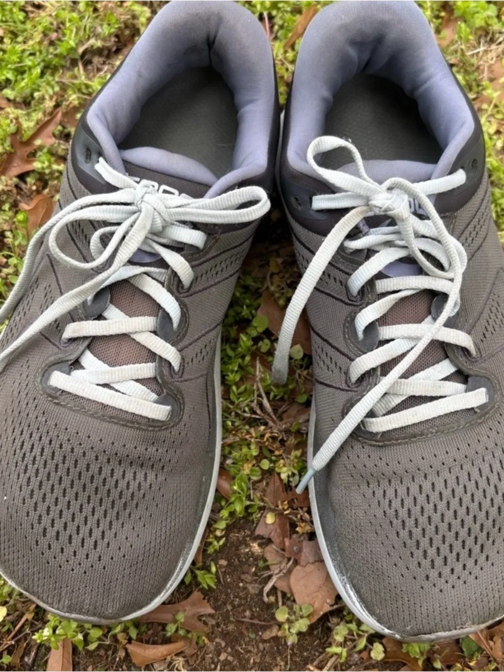 Women's Gray Lightweight Breathable Sneakers